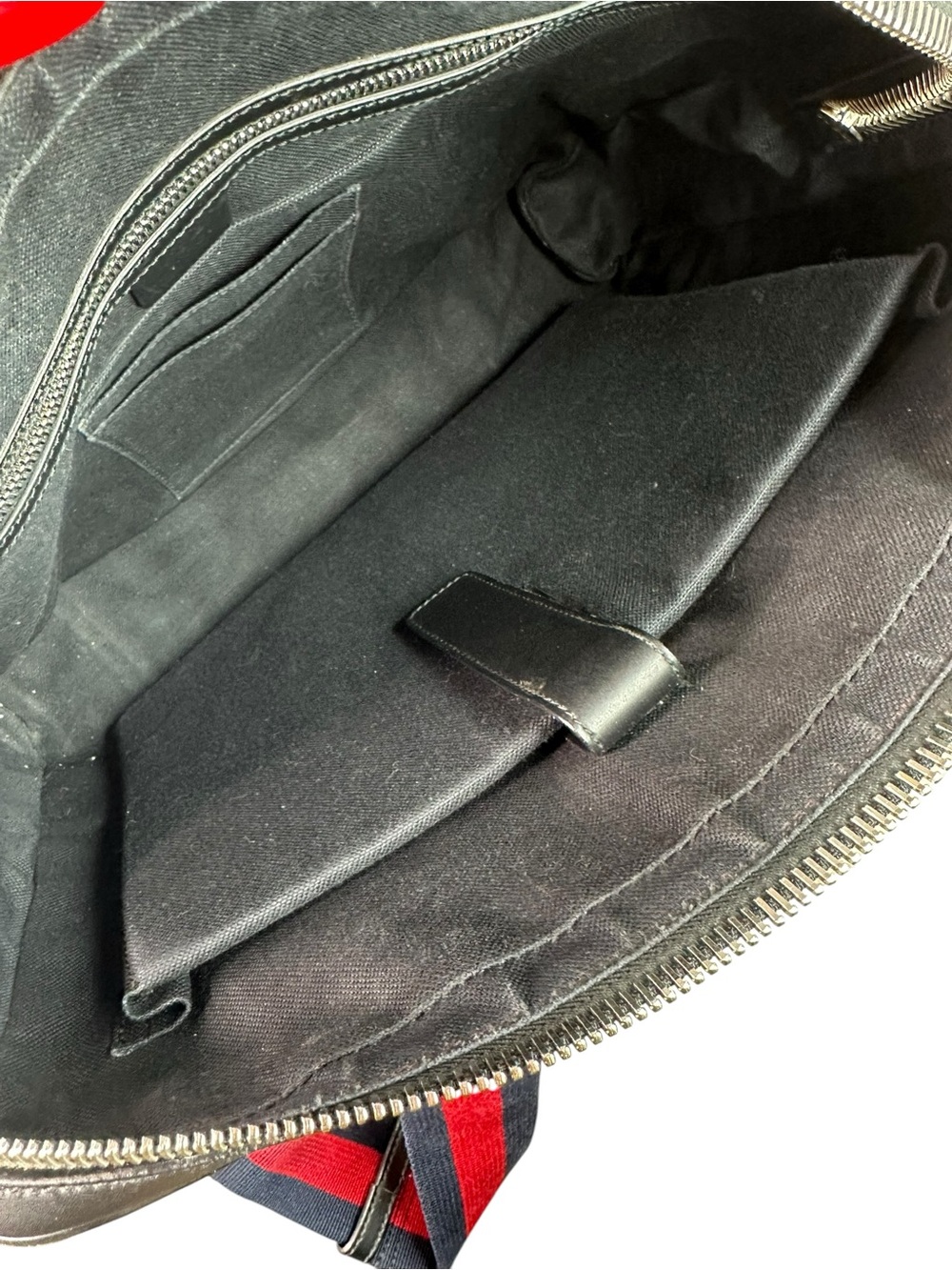 Gucci Gray GG Supreme Briefcase with Red/Navy Web Strap - Picture 6 of 13